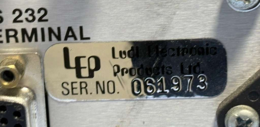 LEP Ludl Electronic Products Interface Controller Chassis 73000101 w/ Modules