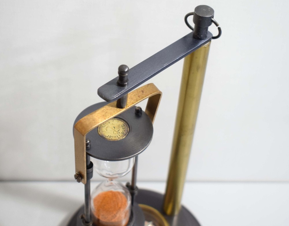 Rotating Brass Hourglass W/Built-in Compass & Swing Function -Orange Sand Inside