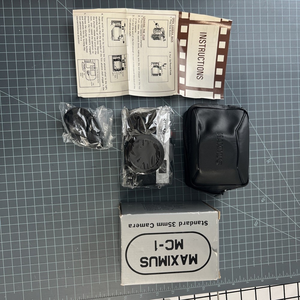 Maximus Mc-1 Standard 35 Mm Camera - Untested - Well Kept