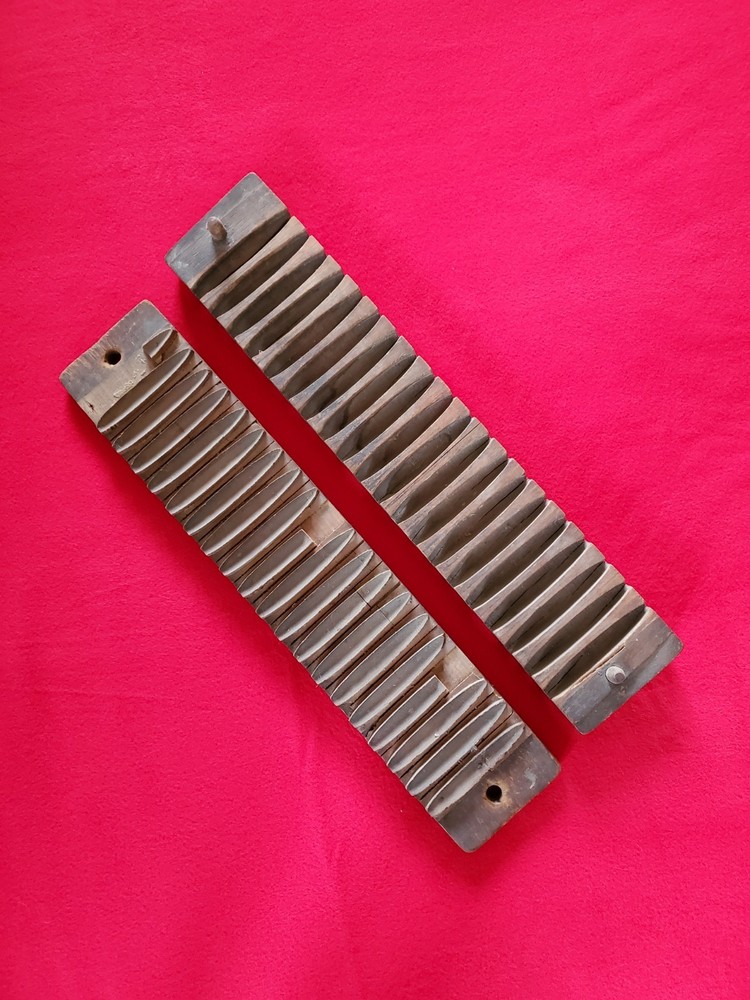 ANTIQUE Wood Cigar Press/Mold