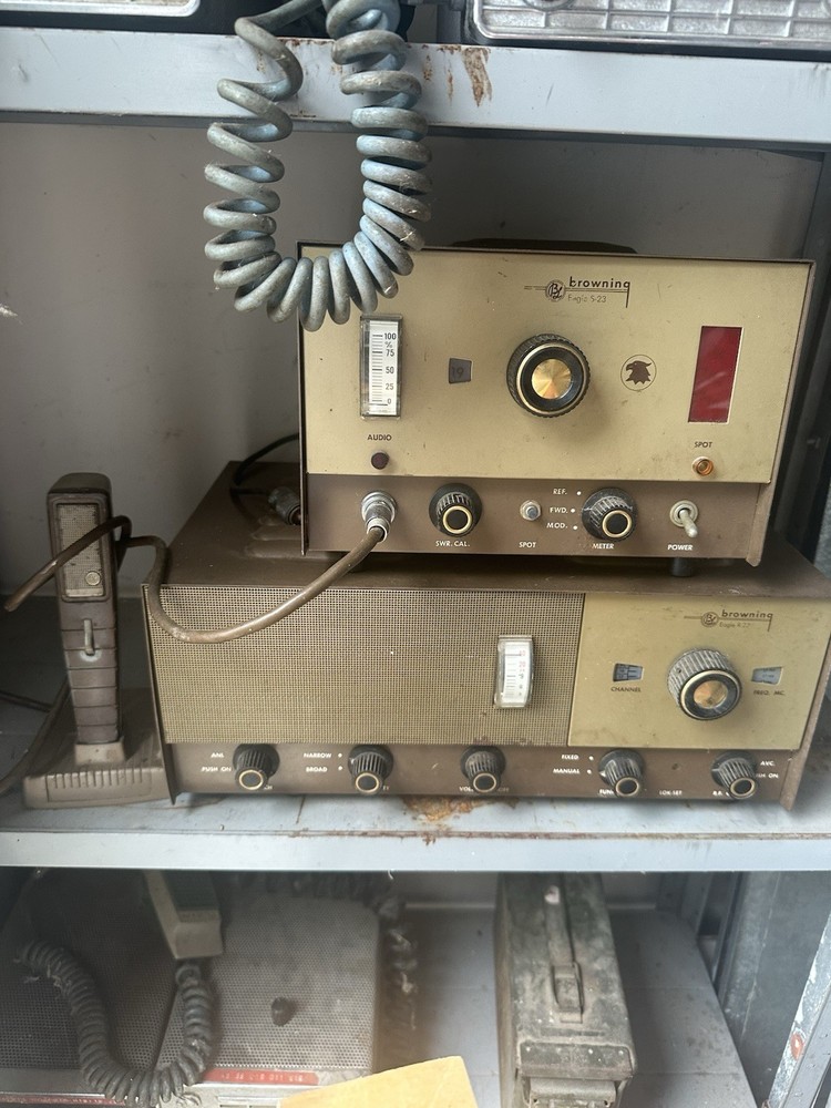 Browning Eagle R-27 & S-23 Transmitter & Receiver Radio