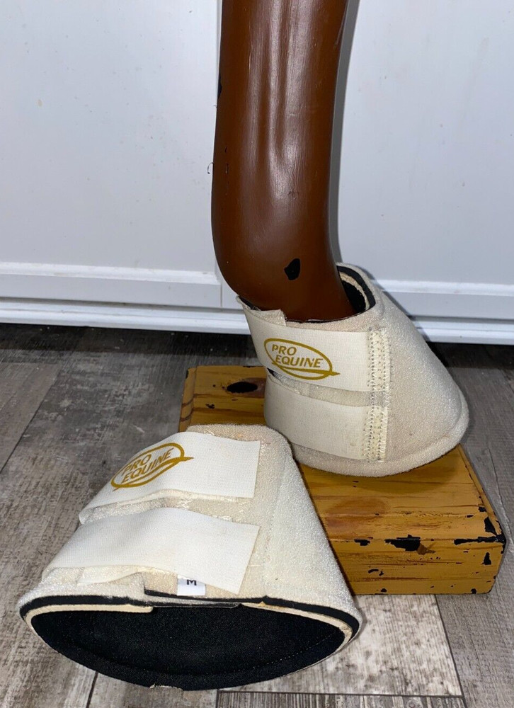 MEDIUM PRO EQUINE WHITE BELL BOOTS