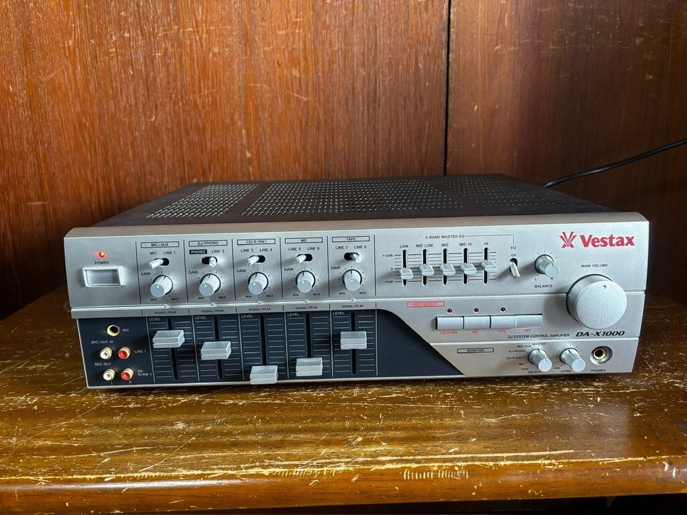 Vestax DJ SYSTEM CONTROL AMPLIFIER DA-X1000 Powermixer