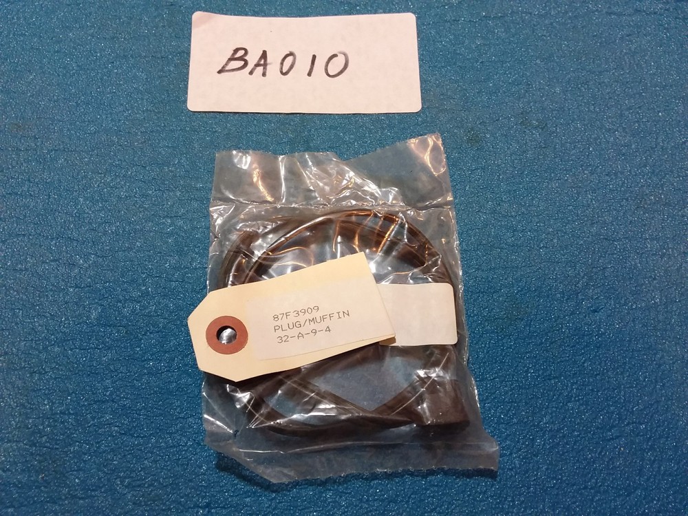 Fan cable plug  87F3909   32-A-9-4