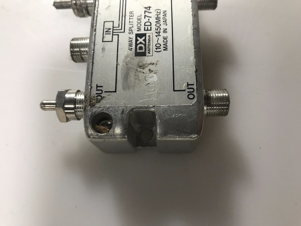 DX ANTENNA ED-774 SPLITTER