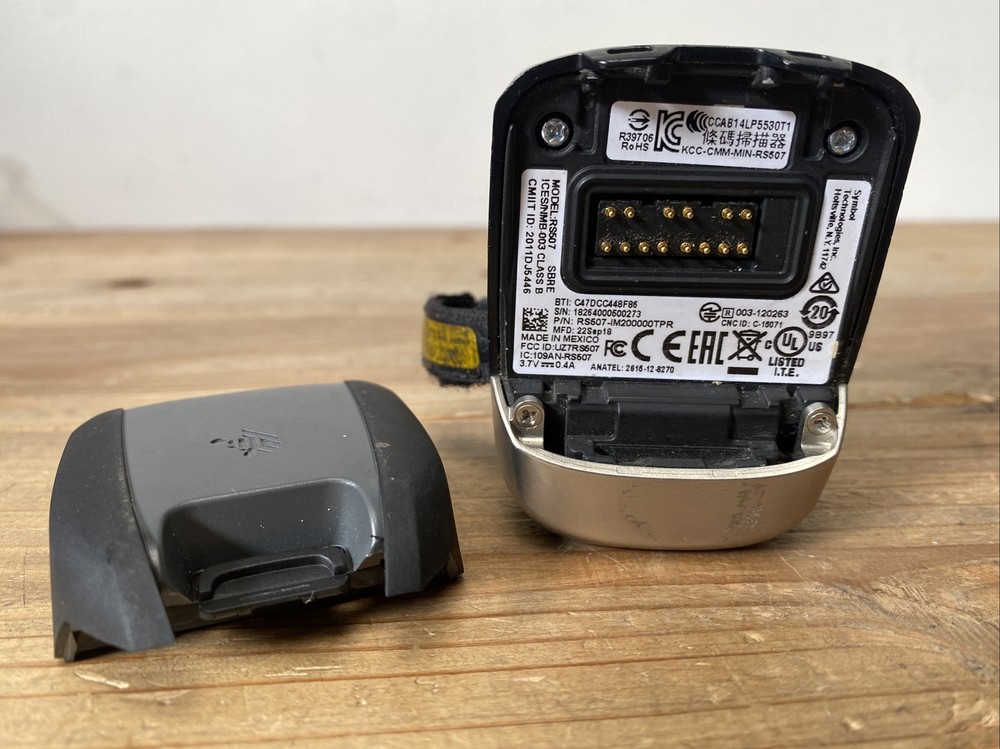 Zebra RS507 -IM200000TPR Barcode Ring Scanner Used