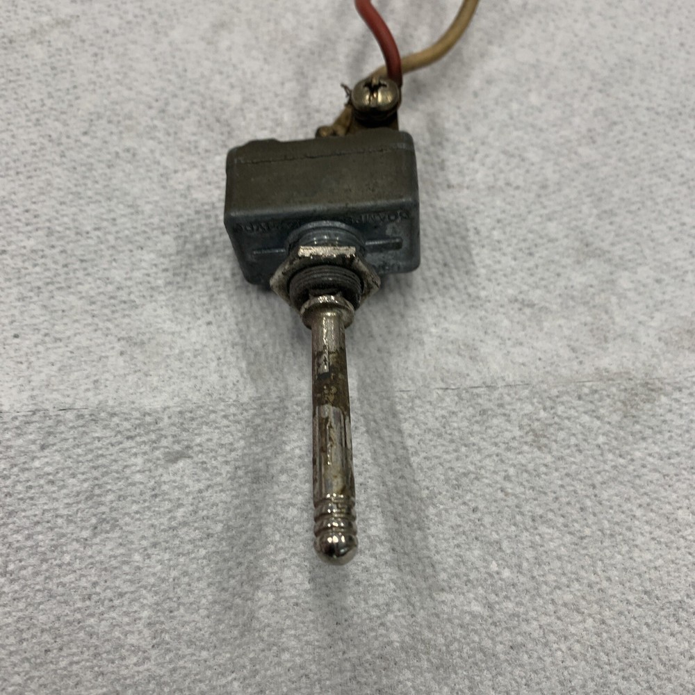 Peterbilt Single Dash Switch Long Toggle used