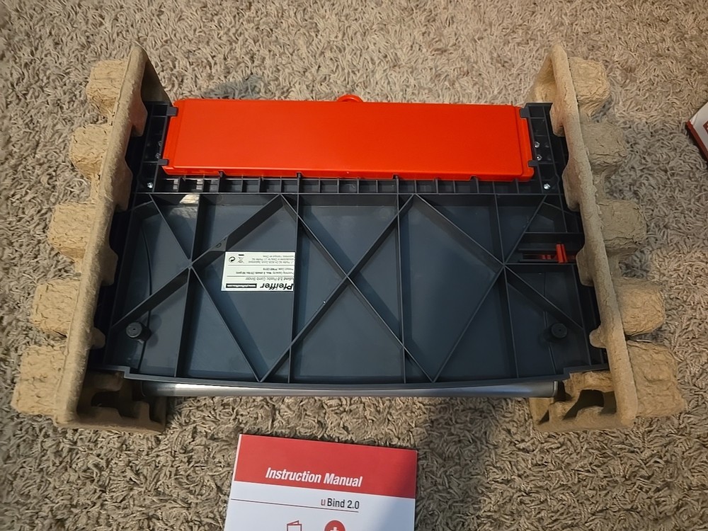 Plastic Binding Machine uBind 2.0, Punches up to 8 Sheets at a Time & Binds 150