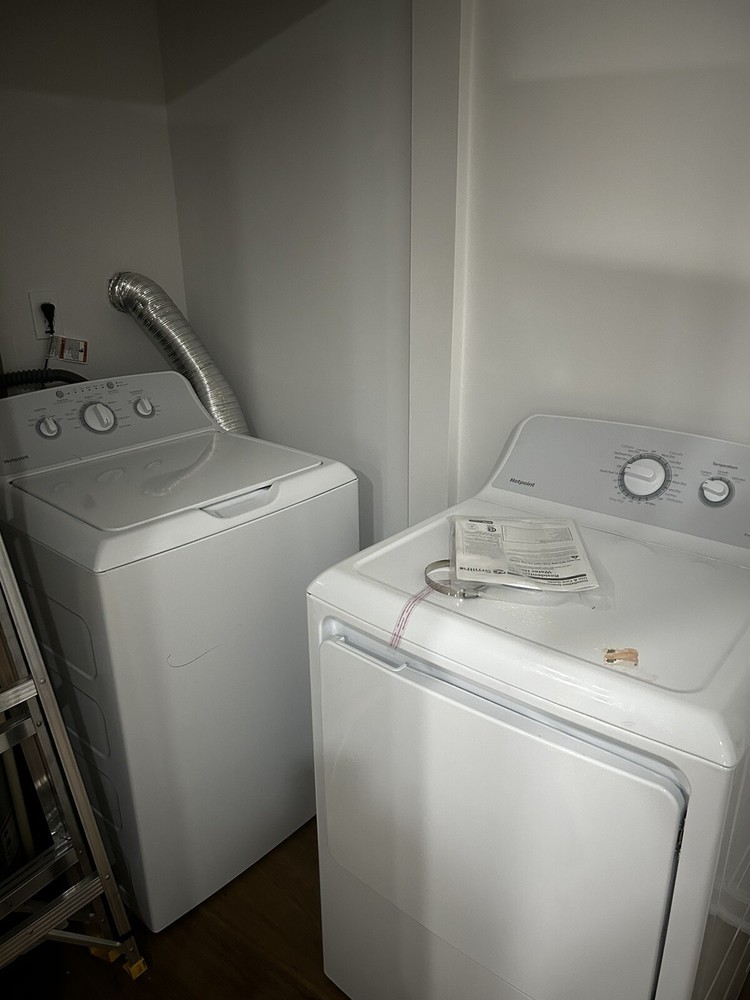 washer and dryer set