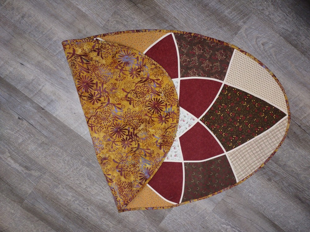 handmade quilted table toppers