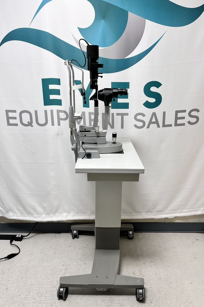 Haag Streit BD 900 Slit Lamp w/ Rolling Table