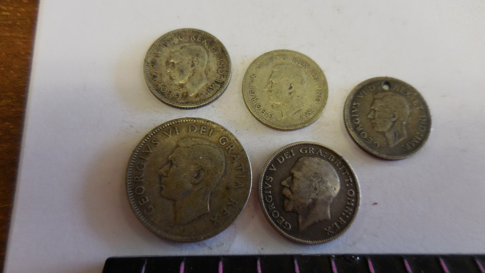 Canada 5 coins -- Silver
