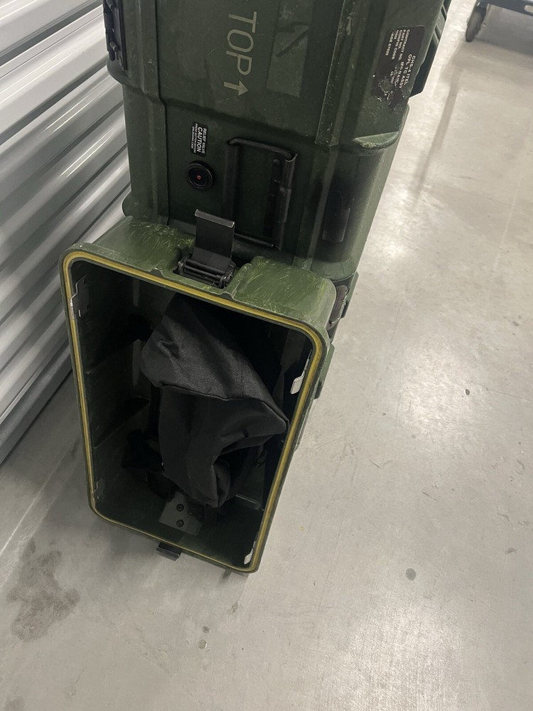 HARDIGG STYLE RACK MOUNT CASE GENERAL DYNAMICS MILITARY ELECTRONICS CRATE 34"-5U