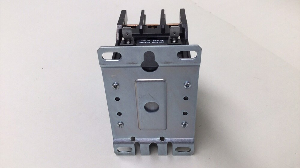 Eaton C25DNC340B Definite Purpose Contactor 3 Pole Open Type