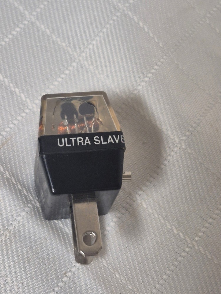 Wein XL8 Micro Ultra Slave H Prong PC 400' Range Open Package