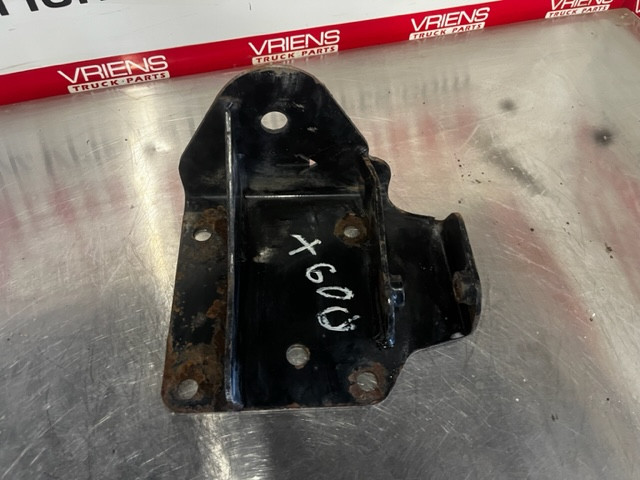 KENWORTH BRACKET-CAB SUPPORT