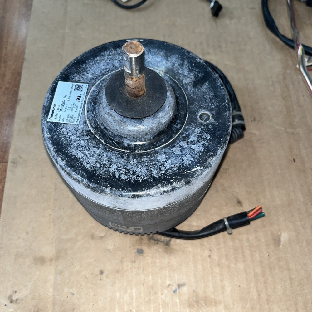 Panasonic DMUB04JA Brushless Motor CKDMUB04JA