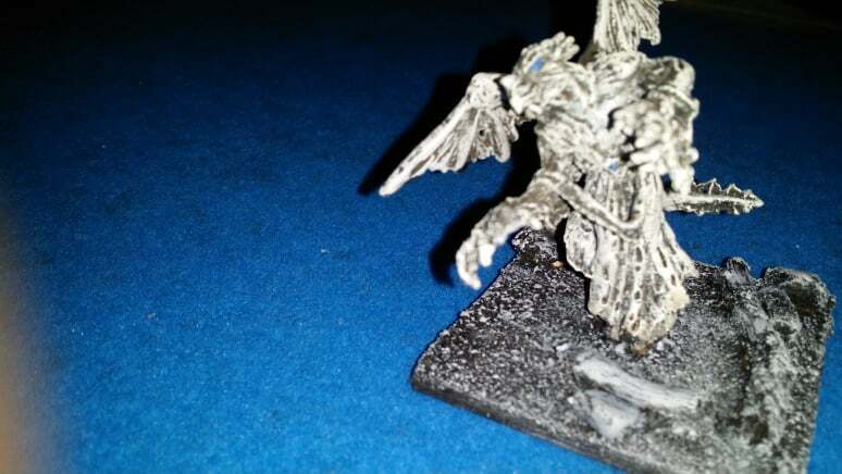 WARHAMMER MAGE KNIGHT DUNGEON & DRAGON COLORED MINIATURE