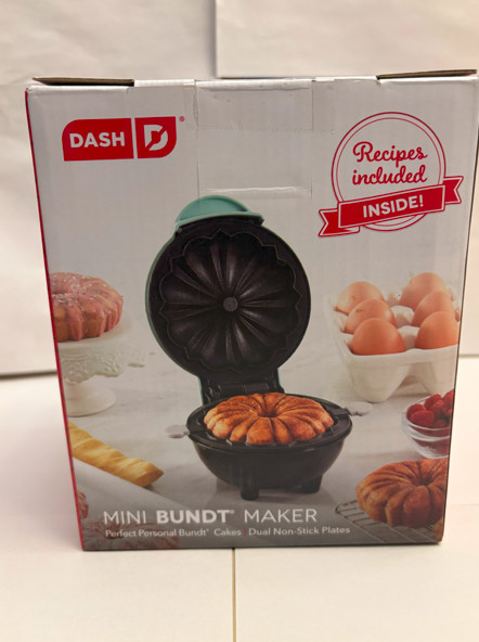 Mini Bundt Cake Maker by DASH Aqua Color