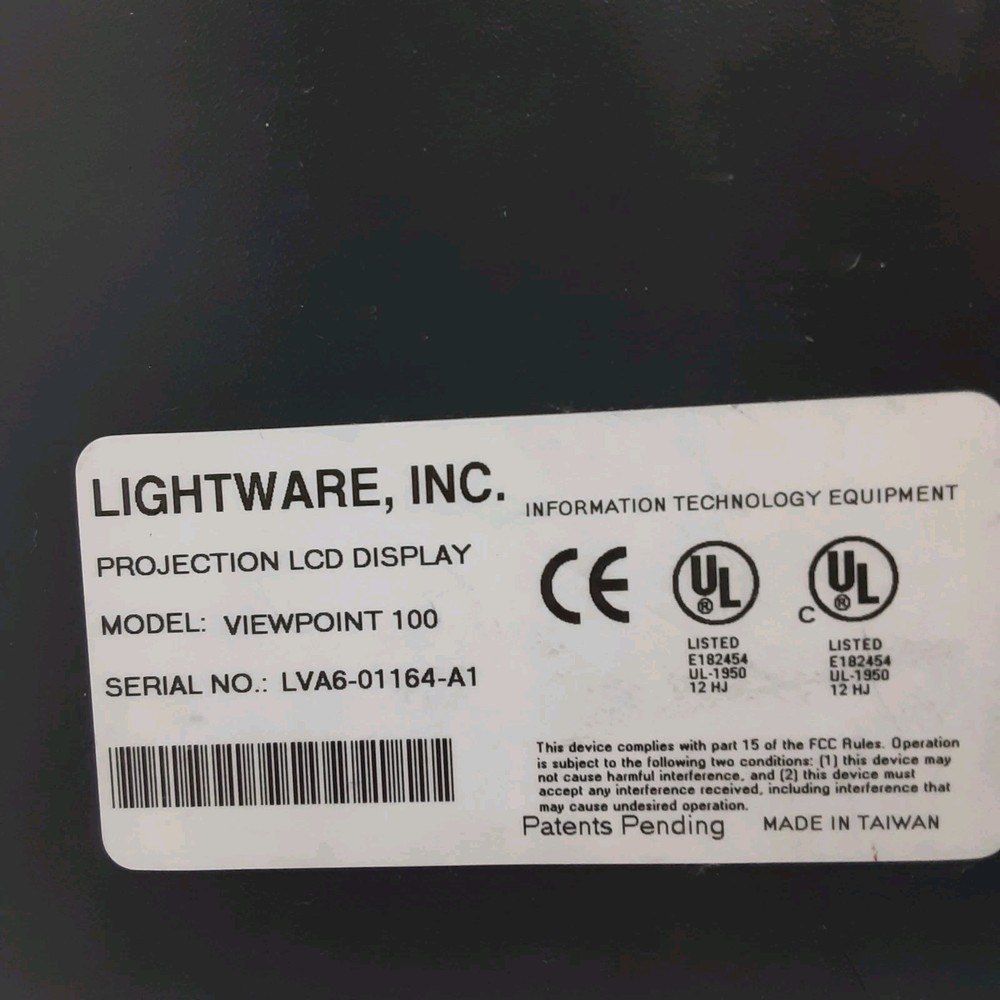 Lightware Viewpoint 100 LCD Projector w Case