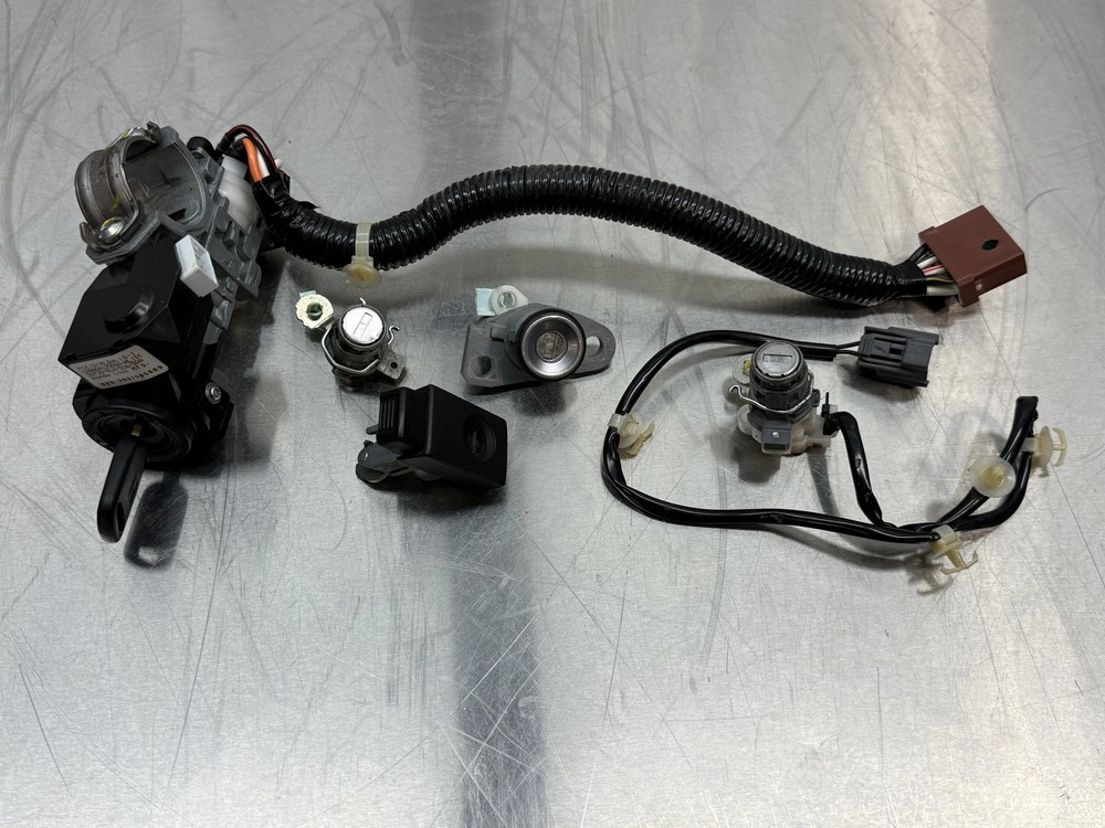 EB1461 2007 07 HONDA S2000 IGNITION KEY CYLINDER LOCK SET