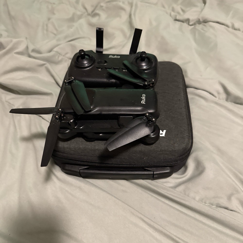 Ruko Ready to Fly Drone Remote Control with Carrying Case