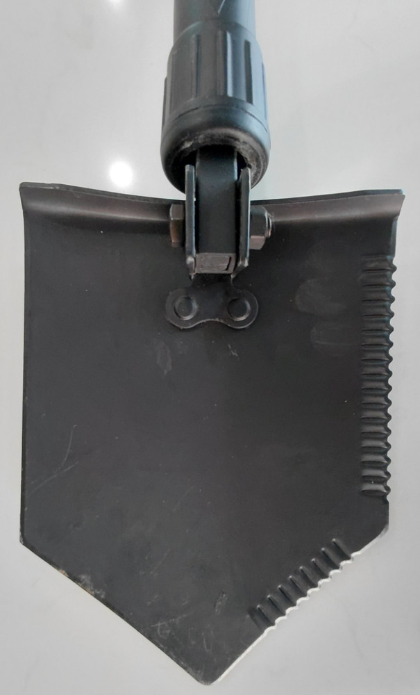 Genuine US Military Issue Entrenching Tool (E-Tool), Folding Shovel with Handle