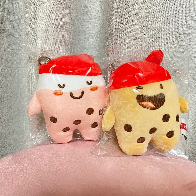 Gong Cha Bubble Tea Keyring Capsule Packaging
