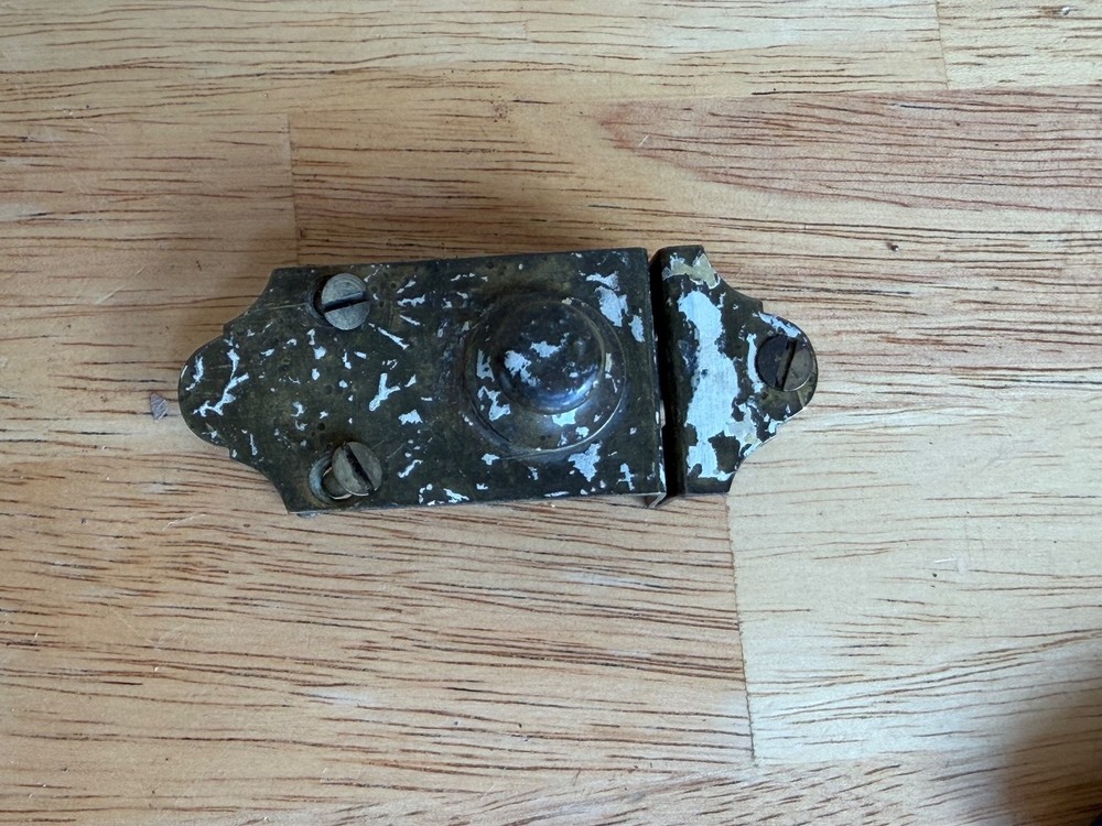 Vtg Cabinet Lock Brass Cupboard Latch    #1131