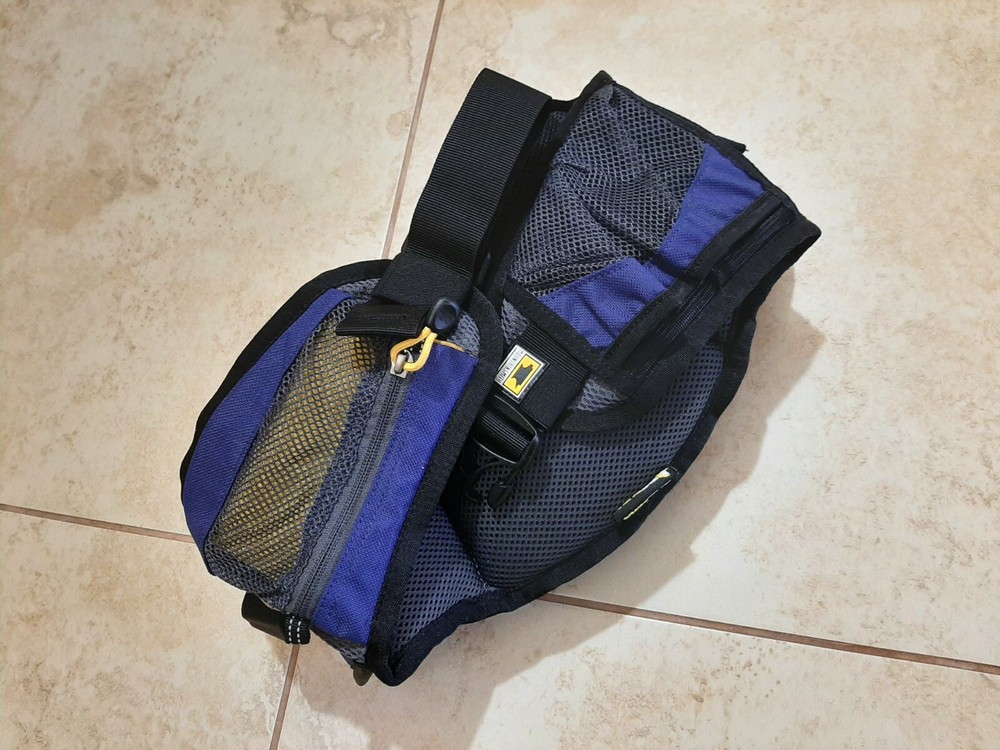 Mountainsmith Buzz 2 Lumbar Shoulder Day Pack