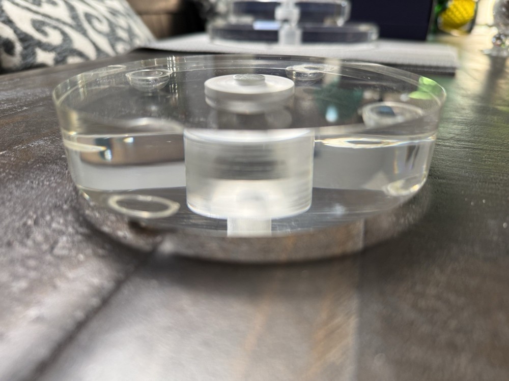 5” CLEAR ACRYLIC LAMP BASE - 1" THICK + Feet