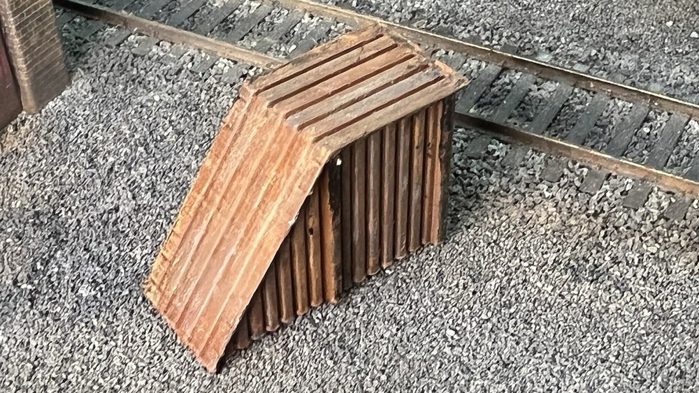 N Scale Rooftop Access Stairs (2) Accurate To Scale