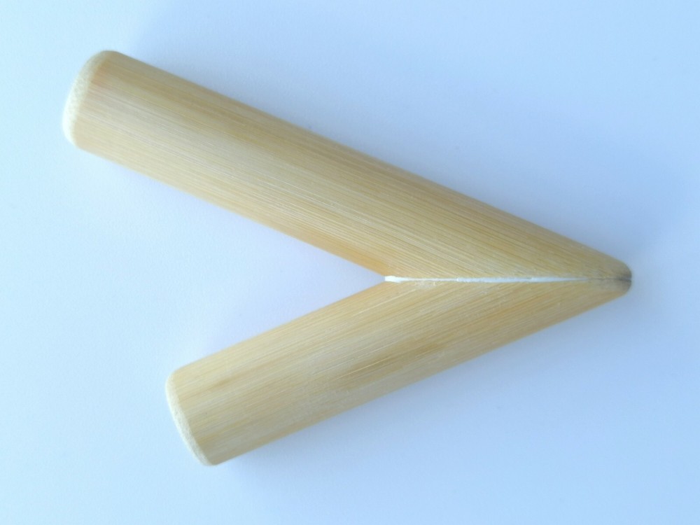 Rape pipe (Rapé) shamanic native indigenous applicator. Real Bamboo handmade New
