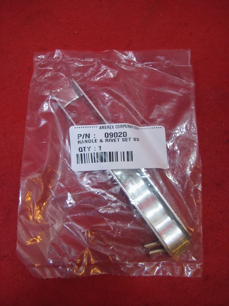 AMEREX FIRE EXTINGUISHER  Replacement Handle with Rivets  #09020