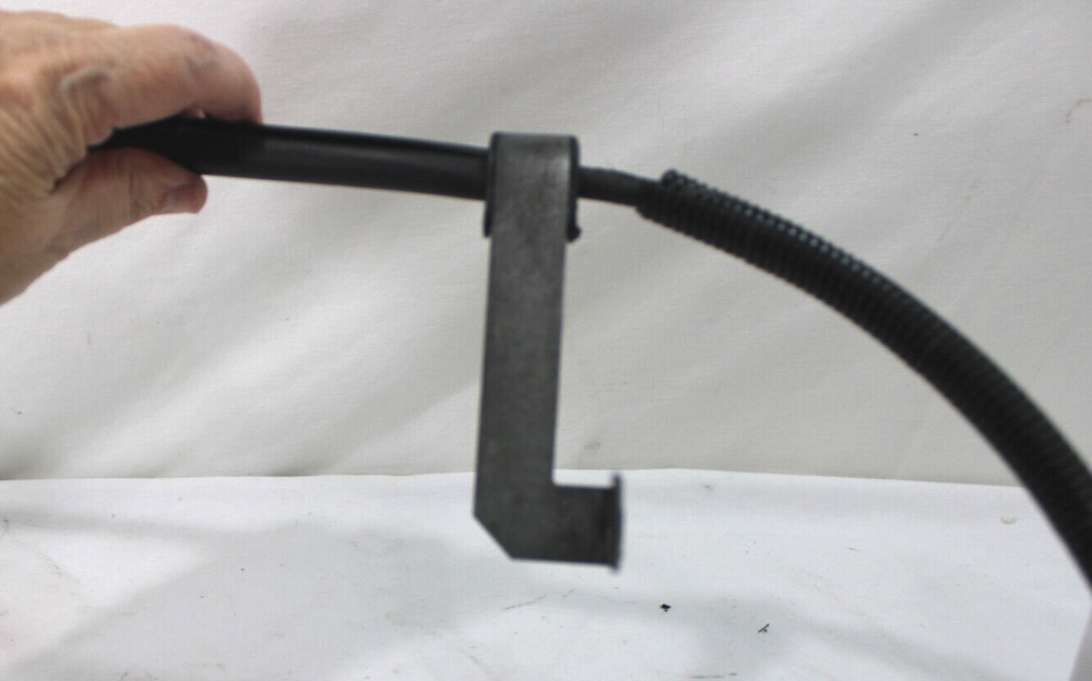 1987-1990 FORD MUSTANG STARTER CABLE WITH ENGINE MOUNT BRACKETS 2.3 LTR