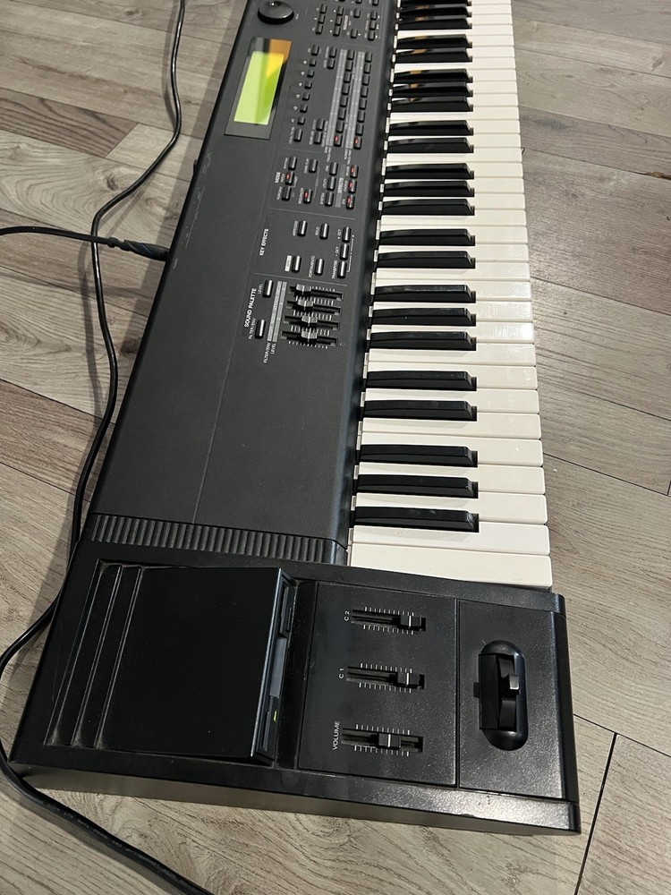 Roland XP-80 76 Note Workstation Synthesizer
