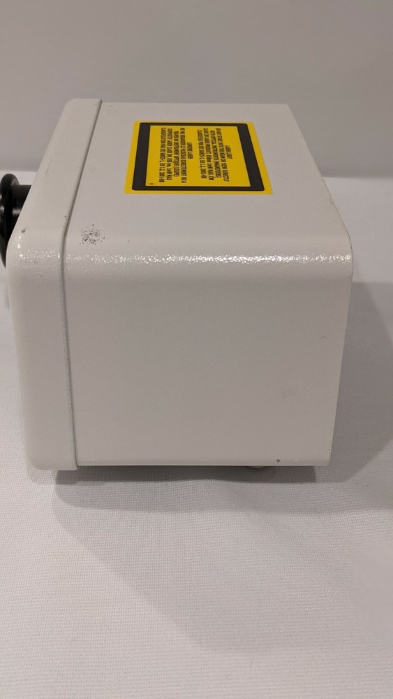 iScience iLumin FI-100 Fiberoptic Illuminator Microillumination Light Source