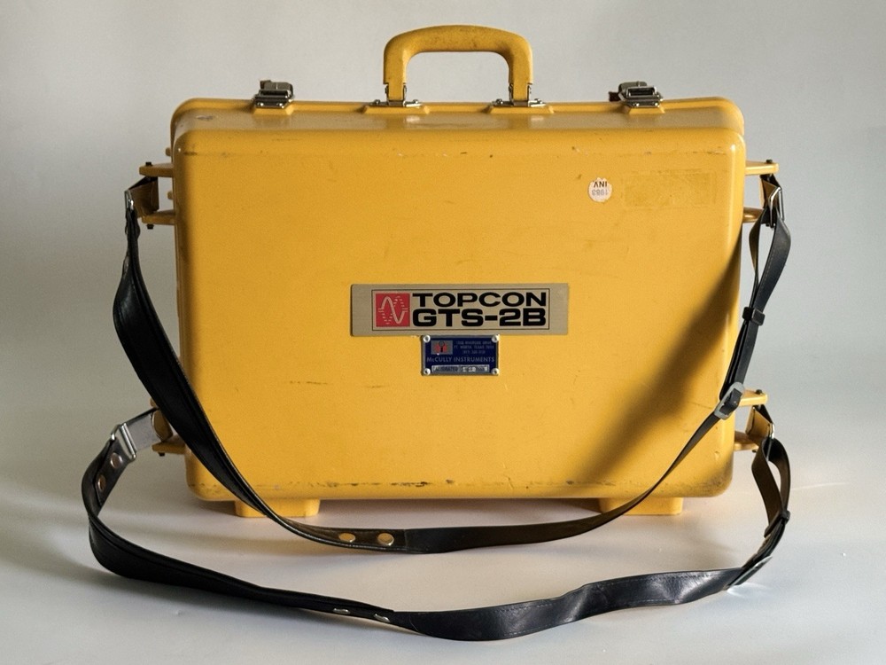 Topcon GTS-2B Total Station ~ Case, Controller, & Accessories - Untested, As-Is