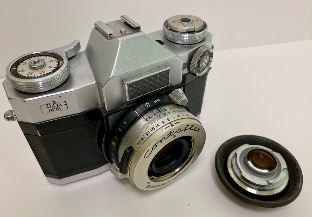 ZEISS IKON Camera