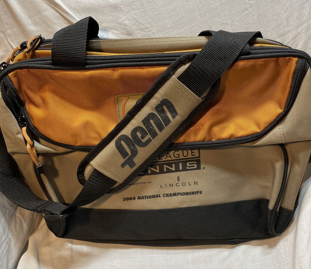 Penn USA Messenger Notebook Bag