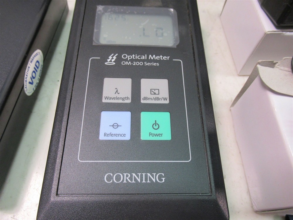 Corning Fiber Optic Optical Source OS-100D-52 & Optical Meter OM-210 Siecor