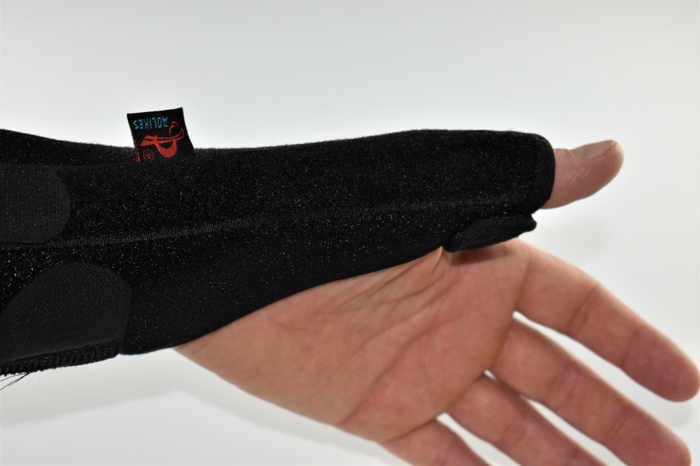 AOLIKES Wrist Thumb Support Brace, Joint Stabilizer (left or right to choose)