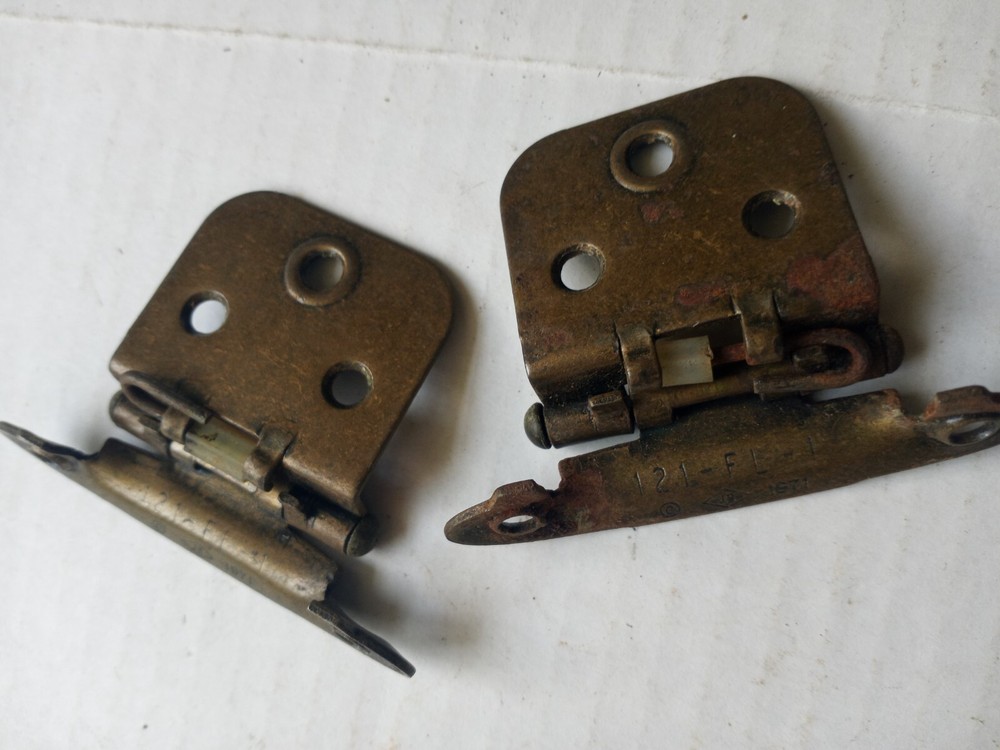 28 Antique CABINET Hardware HINGES set NO SCREWS