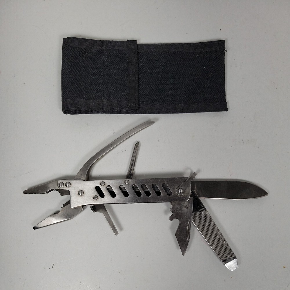 Tomahawk Multi Tool - Pliers, Knife, File, Phillips/Flat Screwdriver, Opener