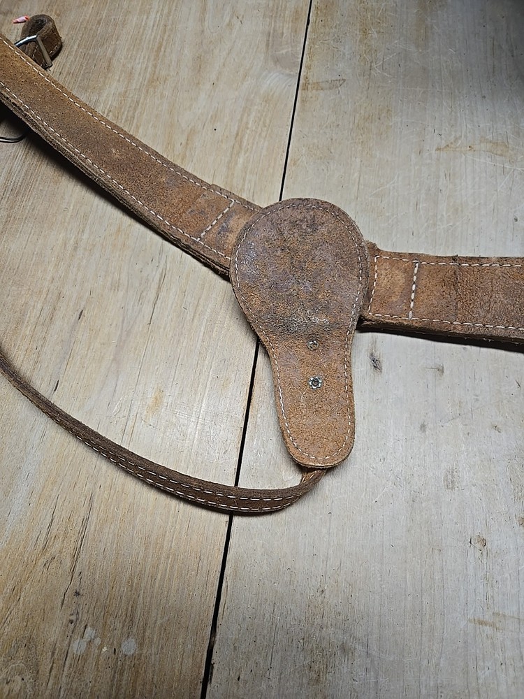 Western Saddle Ranch Style Breastcollar - Rawhide Leather