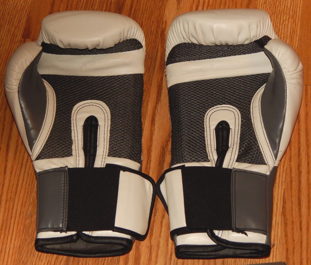 EVERLAST PRO STYLE ELITE EVERSHIELD TRAINING GLOVES 12oz