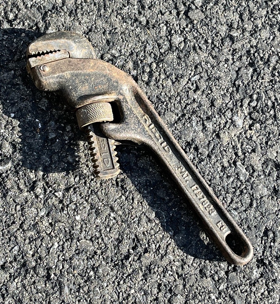 Rigid Pipe Wrench Offset E8 USA Made
