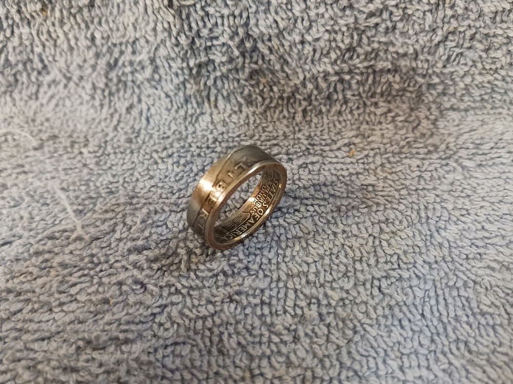 1977 Washington Quarters, coin ring, size 8