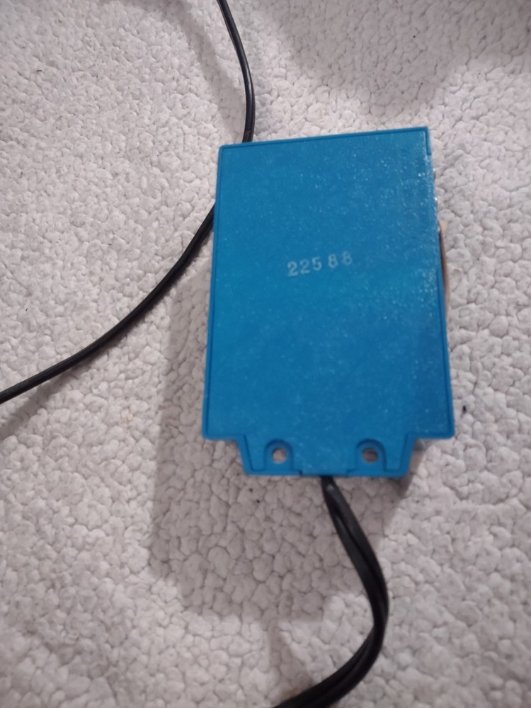 Life-Like Train Controller Hobby Transformer 120V 50/60 HZ 18VAC 16CDC