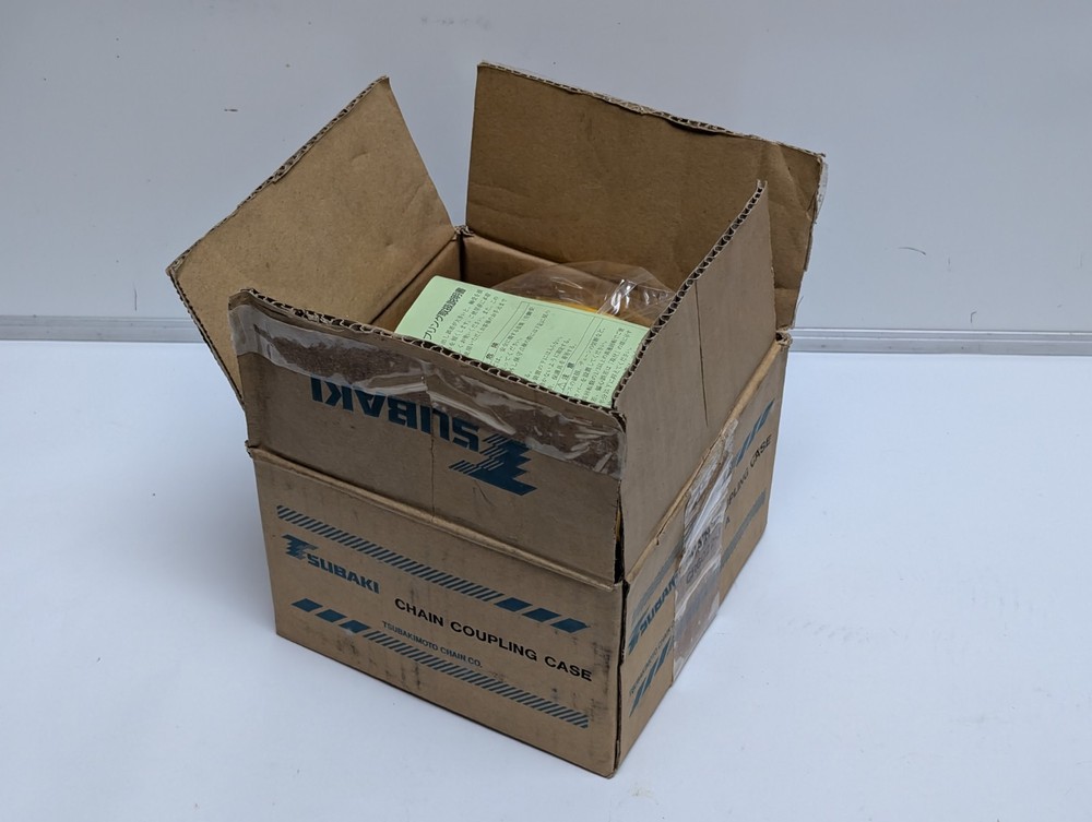 TSUBAKI CR6022J Chain Coupling Case (NEW).